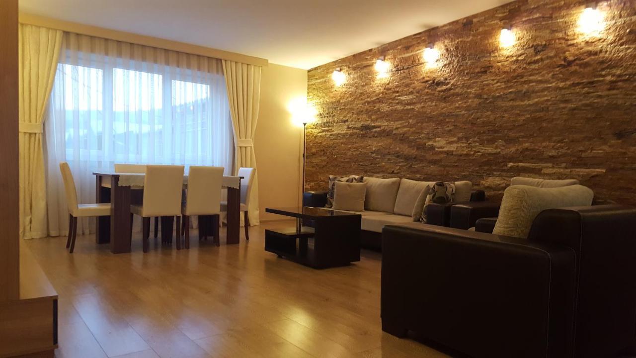 Apartment Rustaveli 1 Tbilisi Ngoại thất bức ảnh