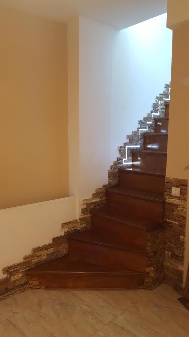 Apartment Rustaveli 1 Tbilisi Ngoại thất bức ảnh